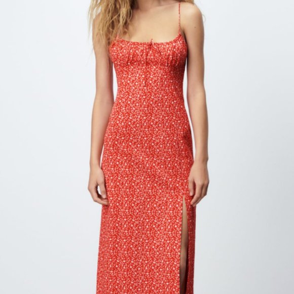 Zara Dresses & Skirts - ZARA WOMAN NWT SS21 RED-WHITE FLORAL PRINT DRESS MEDIUM 4688/305 NEW